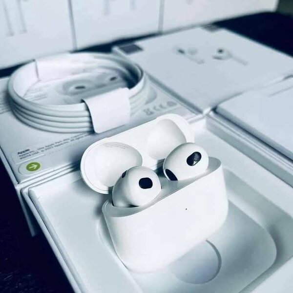 Air pods pro 3 . Disponible