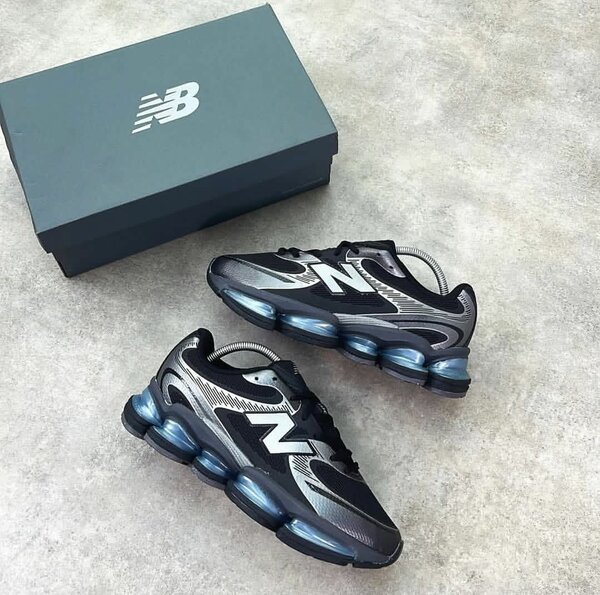 Baskets New Balance 2000