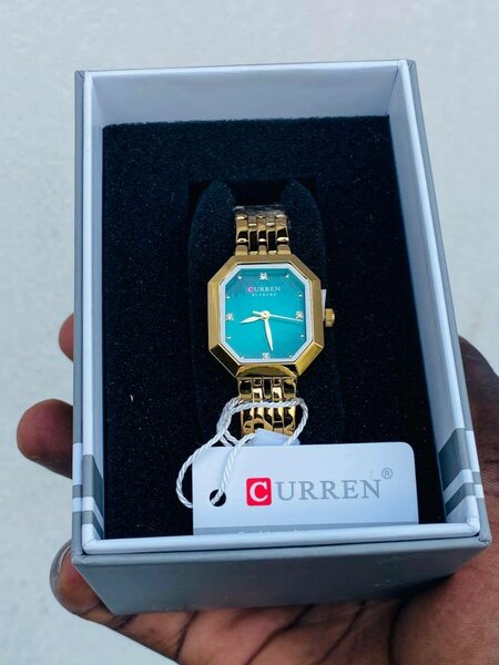 Montre Femme Dorée Curren