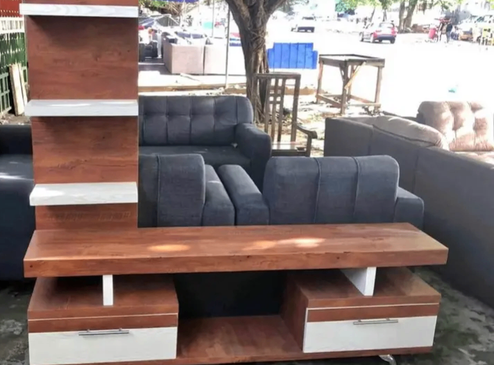 Meuble TV en bois moderne