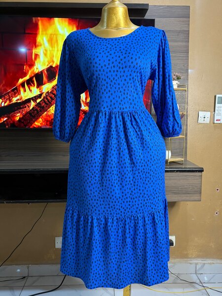 Robe Élégante à Pois