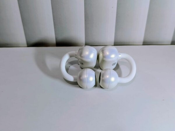 Écouteurs Infinix ZClip blancs