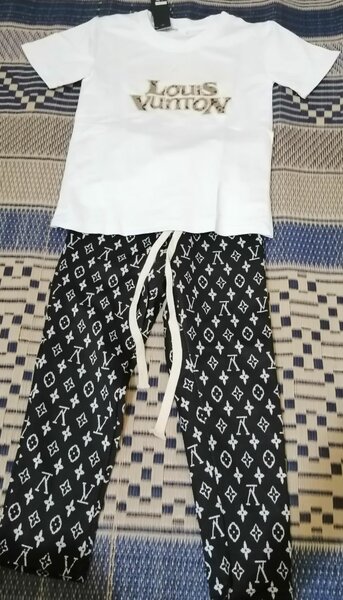 Ensemble tendance pour enfants