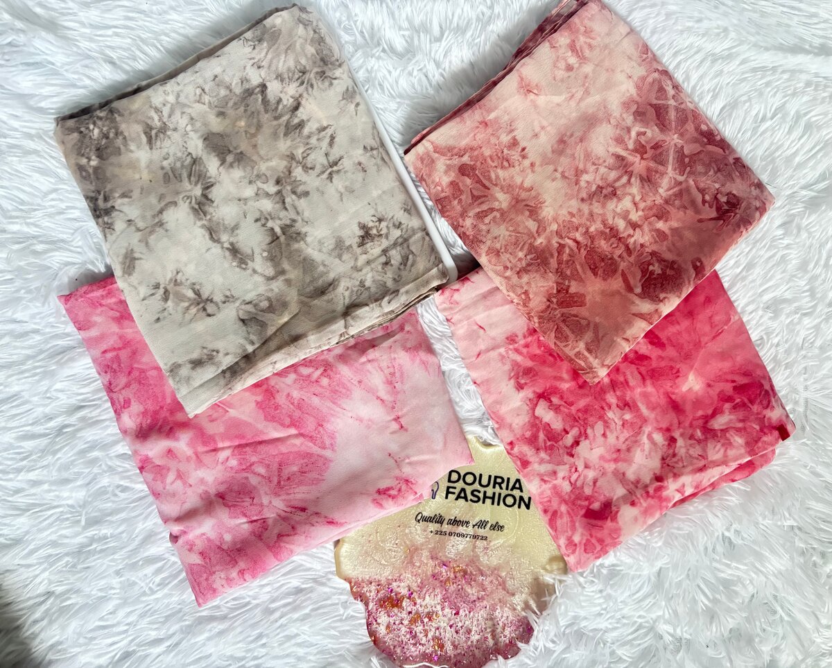 Voile en mousseline teintées