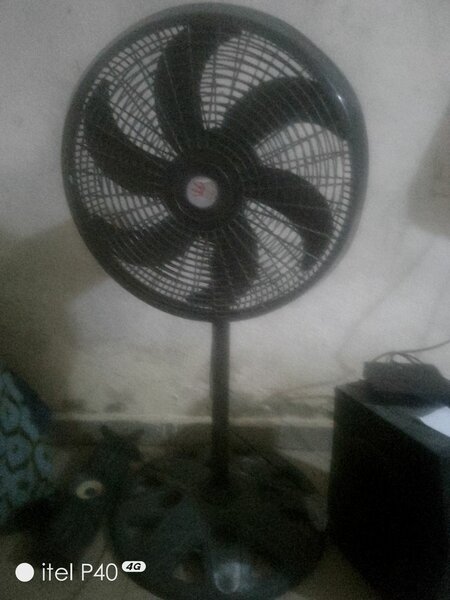 Ventilateur sur pied puissant