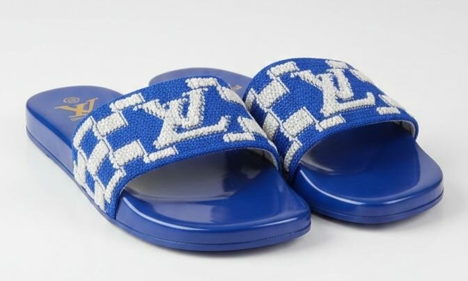 Chaussures  élgantes en damier