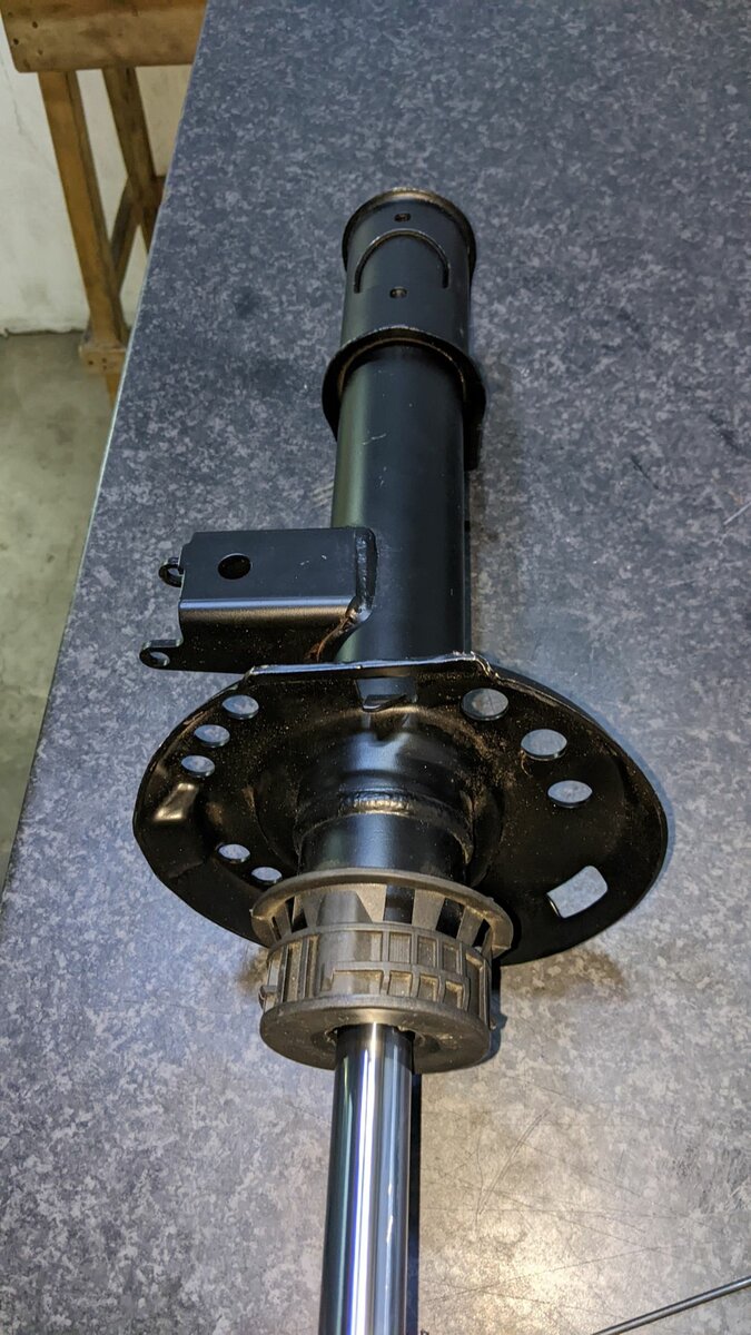 Front Shocks Absobers For Mercedes Benz GLA300 W156 2020