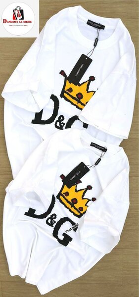 T-shirts blancs couronne stylée