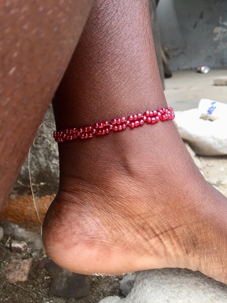 Bracelet de cheville perlé élégant