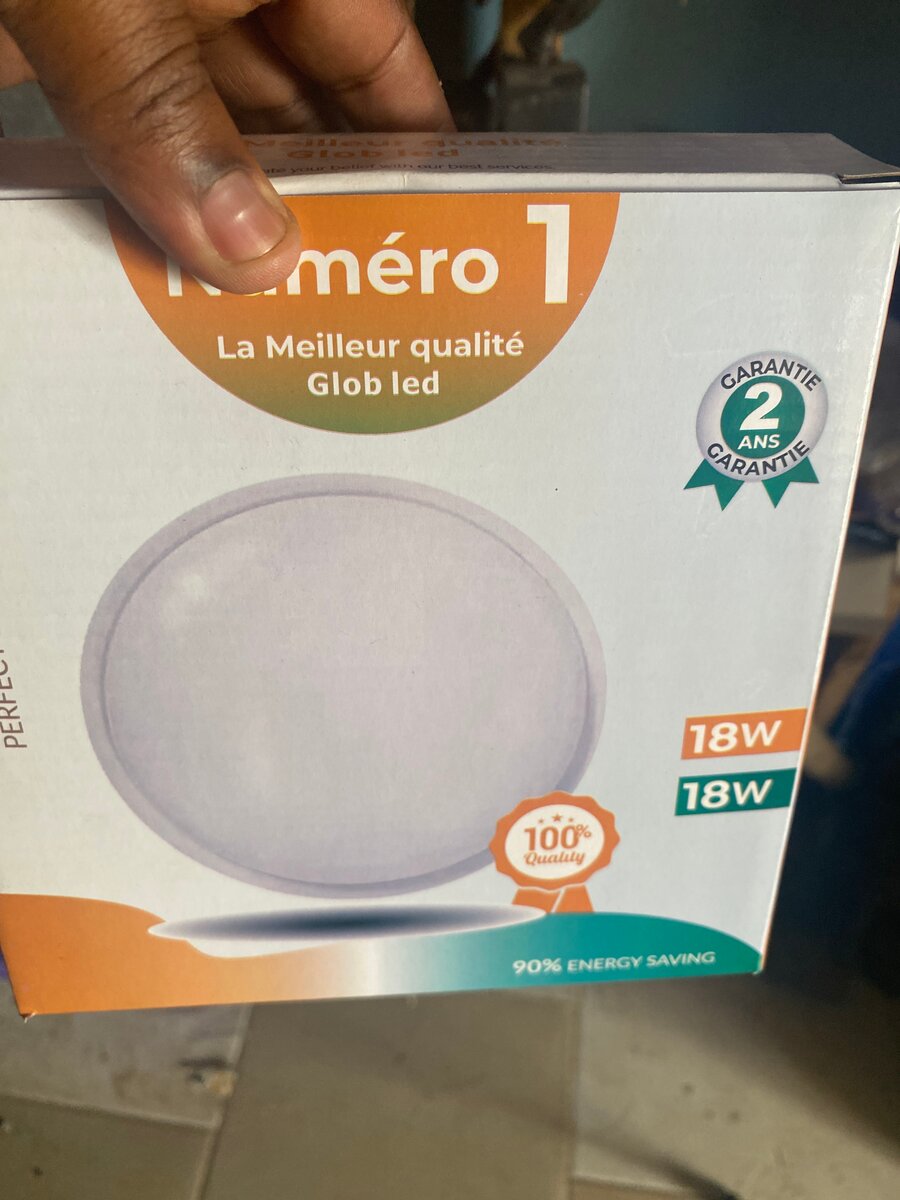 Numéro 1 LED Ceiling Light 18W