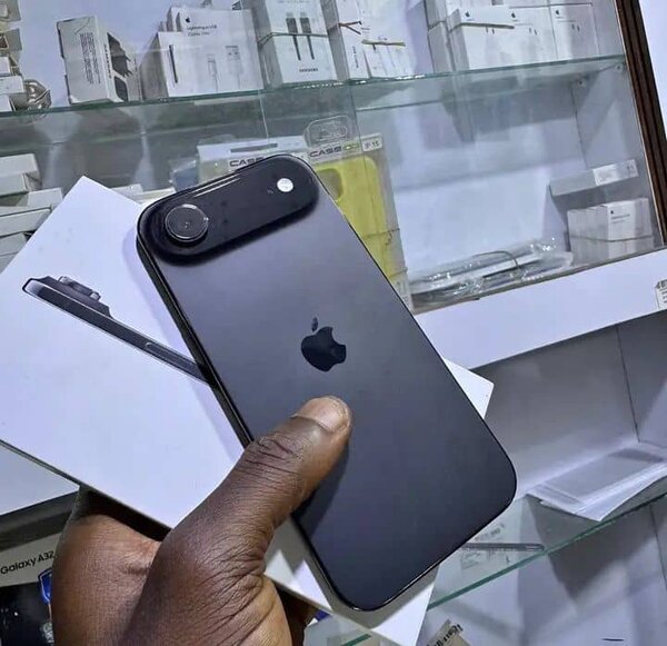 iPhone Noir élégant 256GB