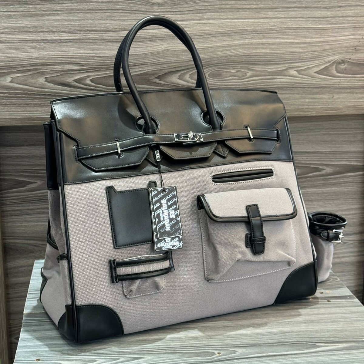 HAC 40 cargo duffel bags