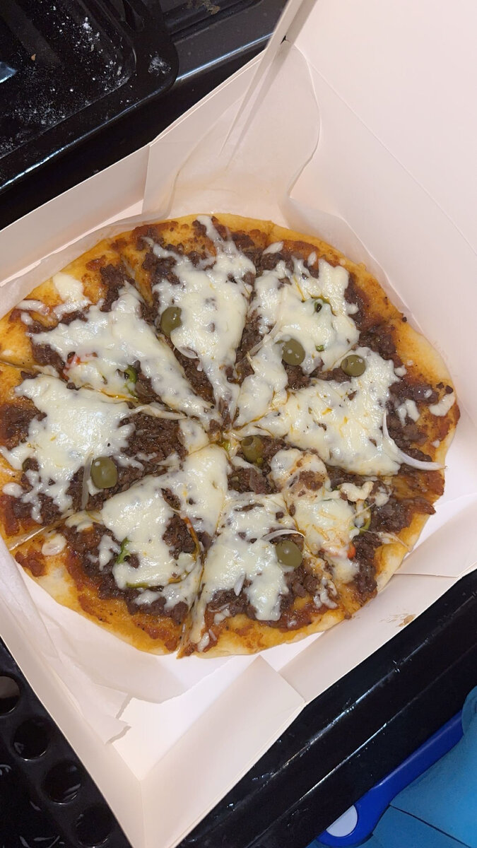 Pizza au Fromage et Viande