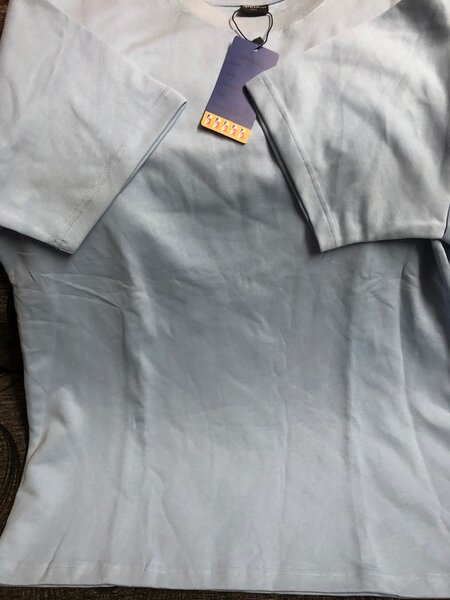 T-shirt graphique unisexe tendance