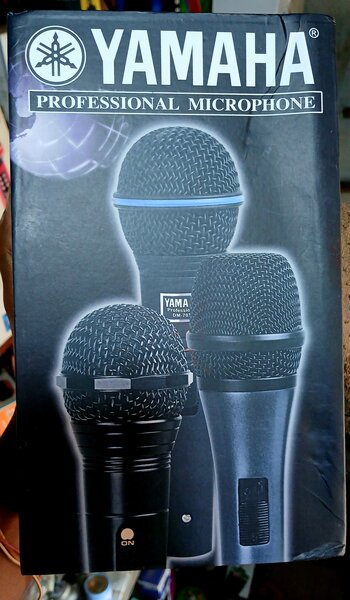 Microphone professionnel Yamaha