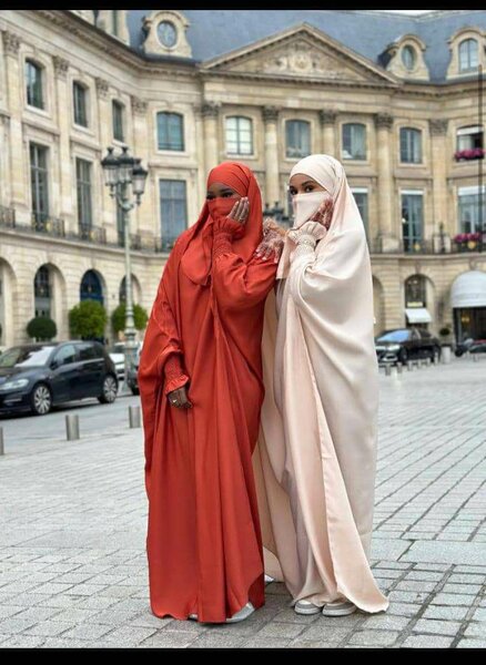 Abayas élégantes pour femmes