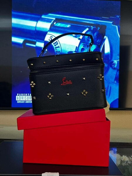 Sac à main noir élégant