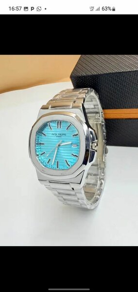 Montre en acier inoxydable