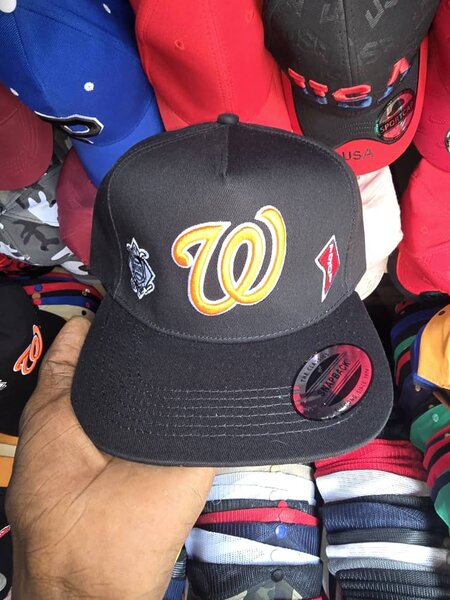 Casquette stylée brodée