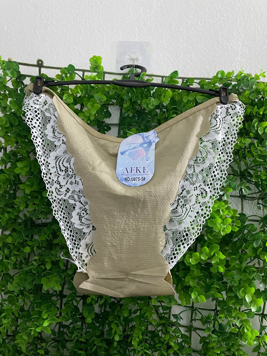 Culottes en dentelle élégantes