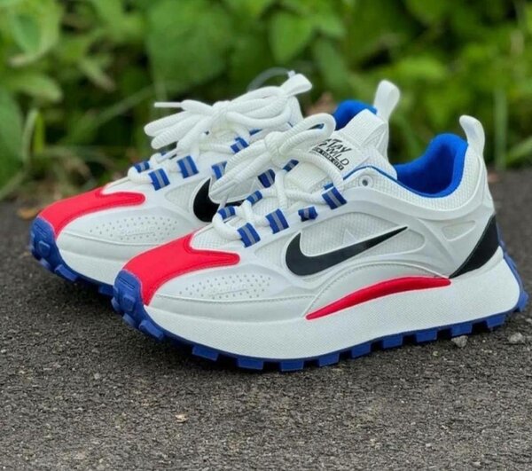 Chaussures Nike blanches pour homme