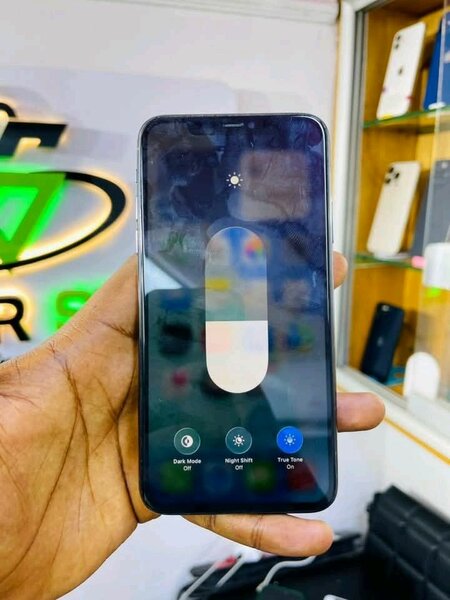 Smartphone moderne 6.1 pouces