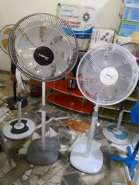 Ventilateurs sur pied réglables