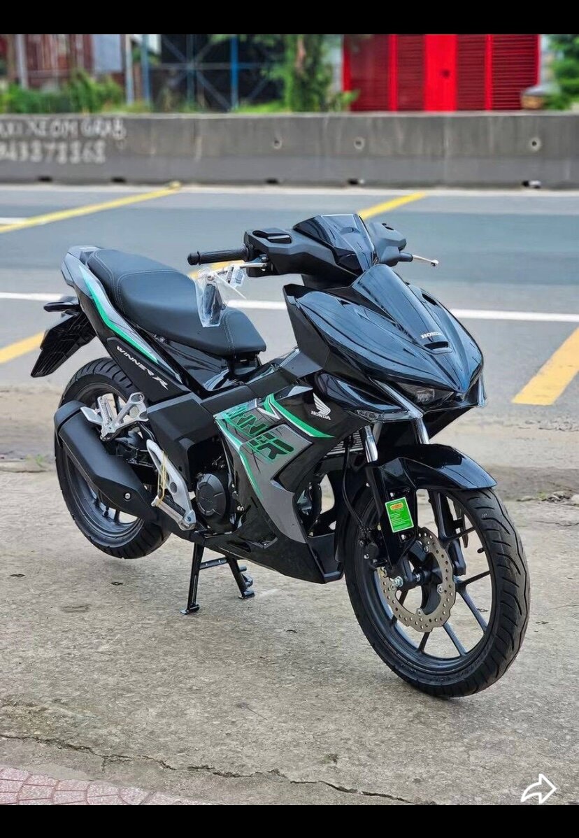 Motos sport élégantes