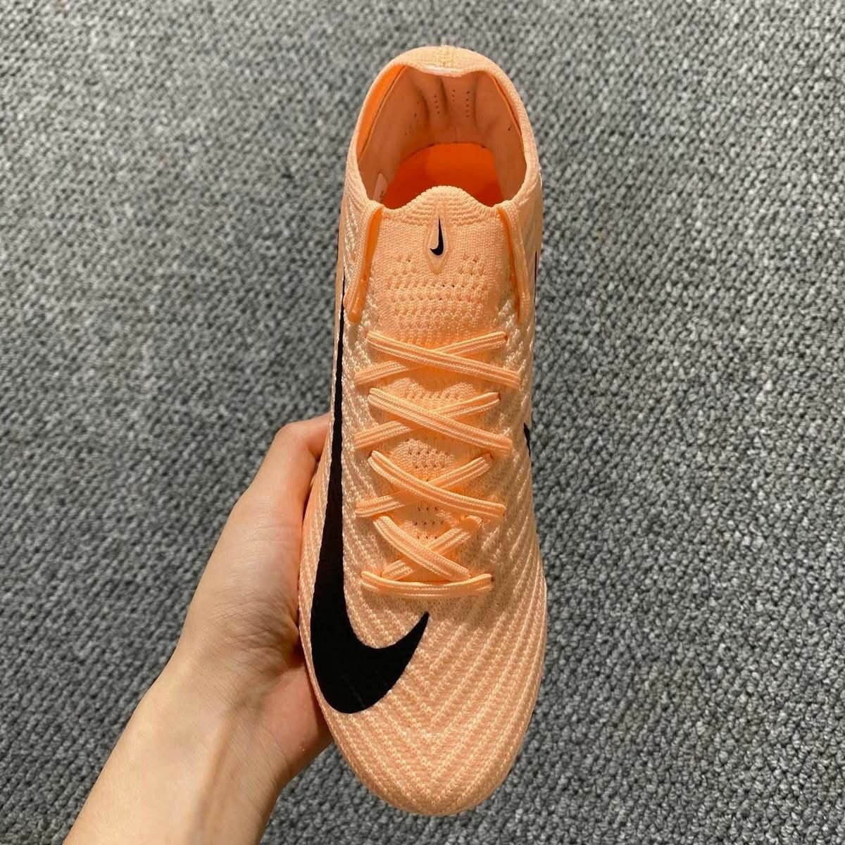 Chaussures de Football Légères