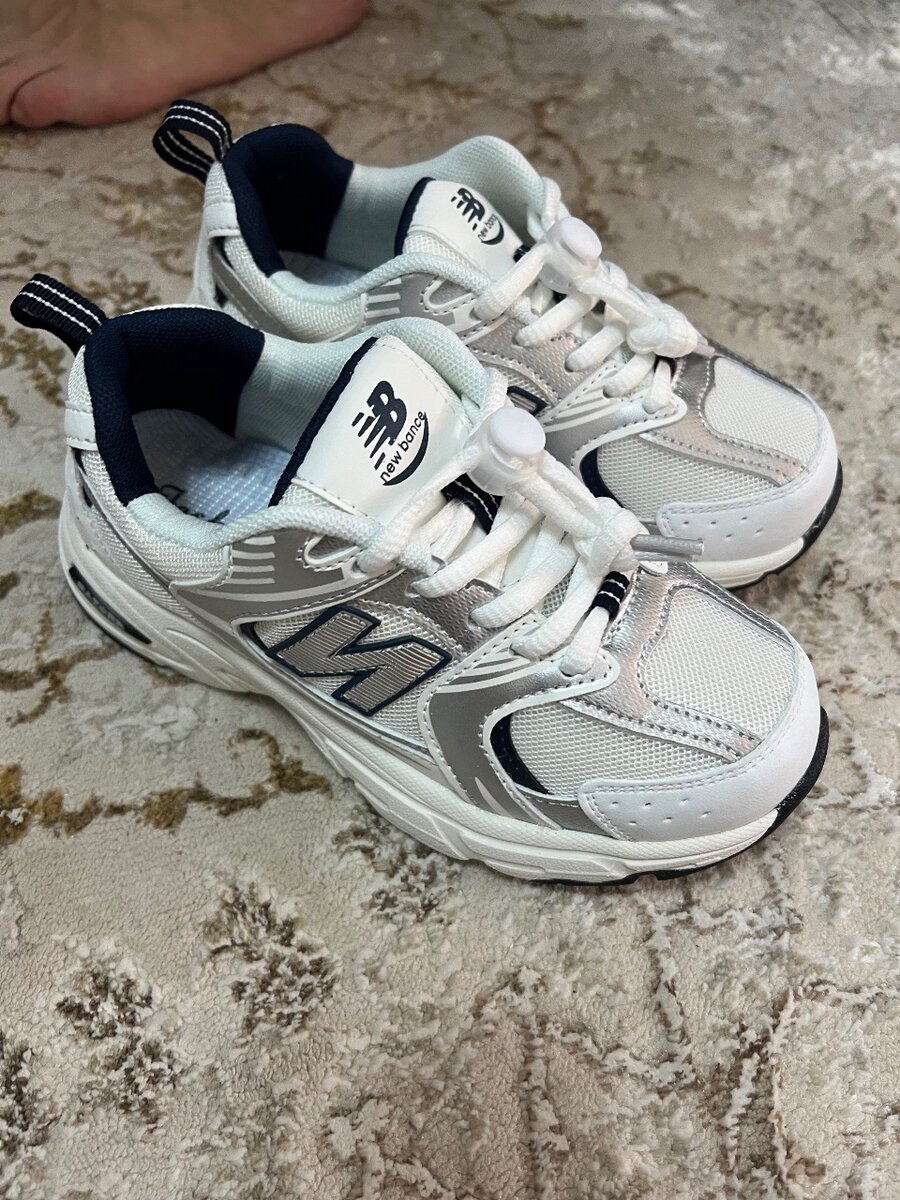 New balance детский, в отличном качестве новый 32 размер