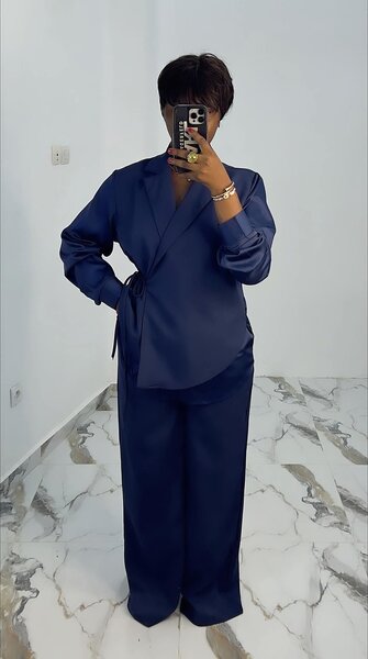 Ensemble élégant en satin