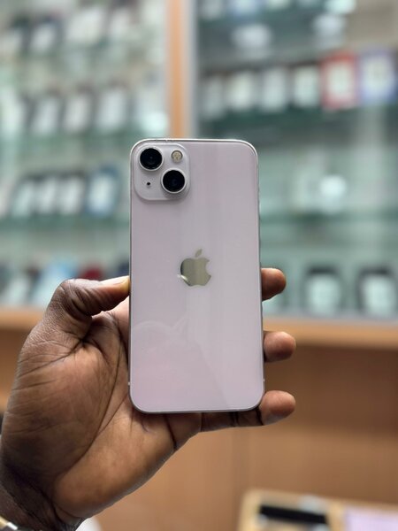 13 simple 128Go tout passe