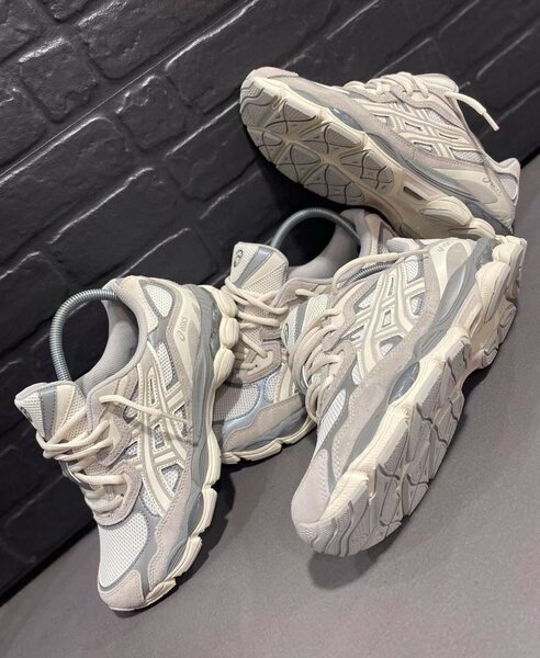 ASICS ️️️️️️️shoes