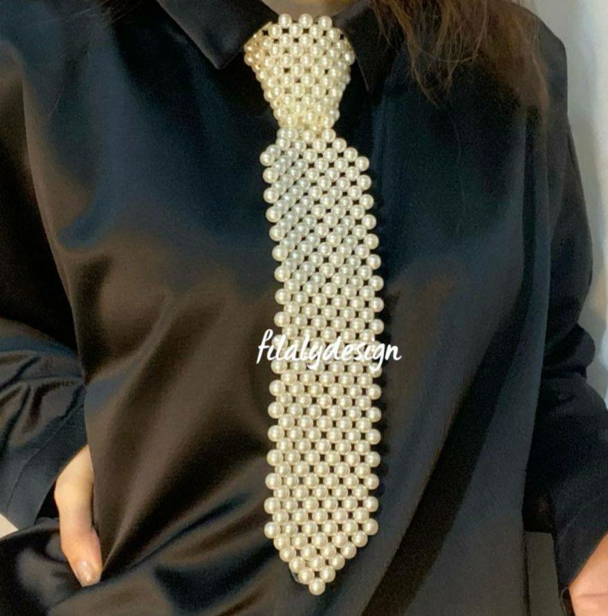 Cravate Perles Élégante