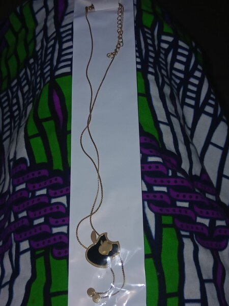 Collier pendentif chic chat