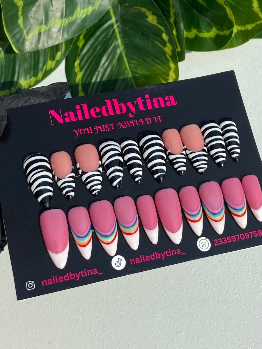 Handmade gel press on nails