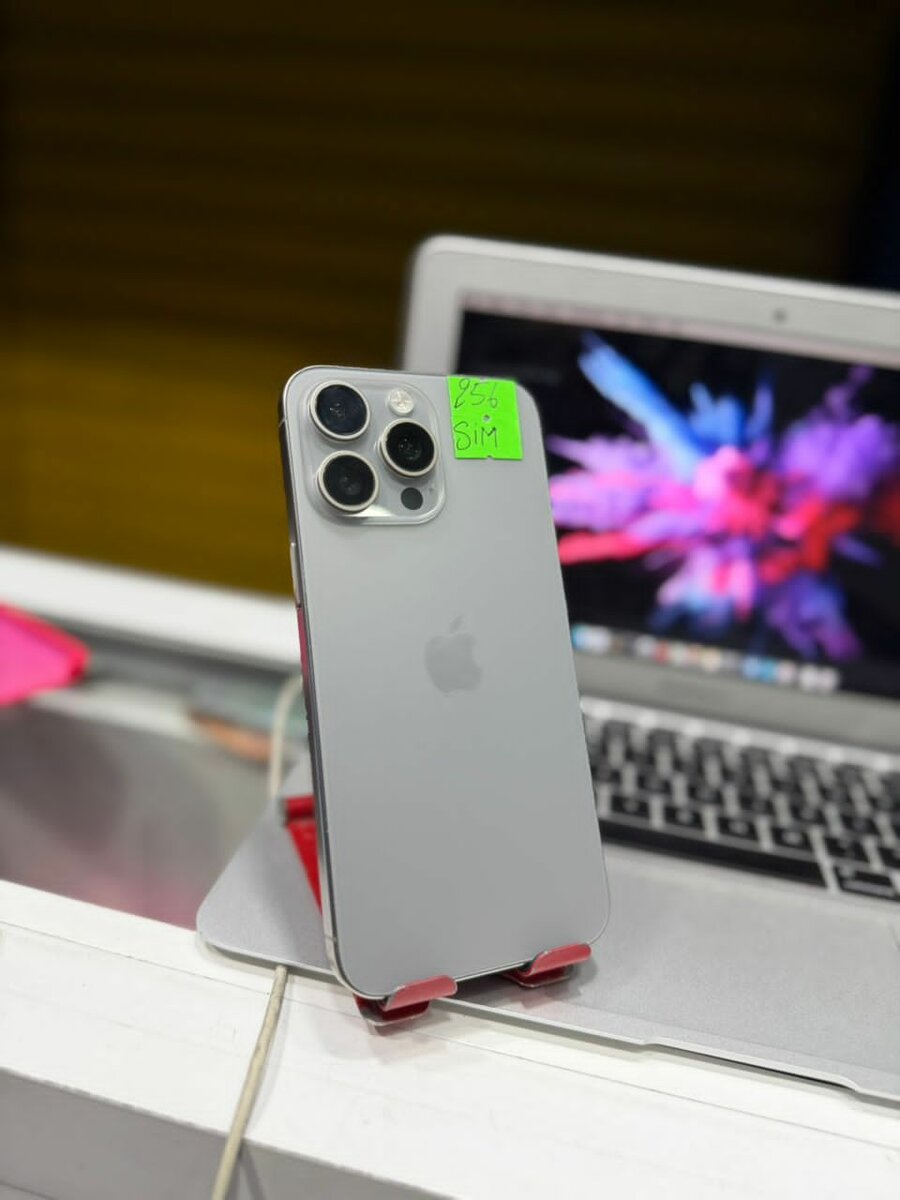 iPhone 15 Pro Max 256Go