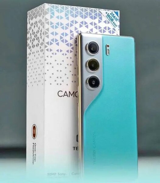 TECNO Camon 40 Pro