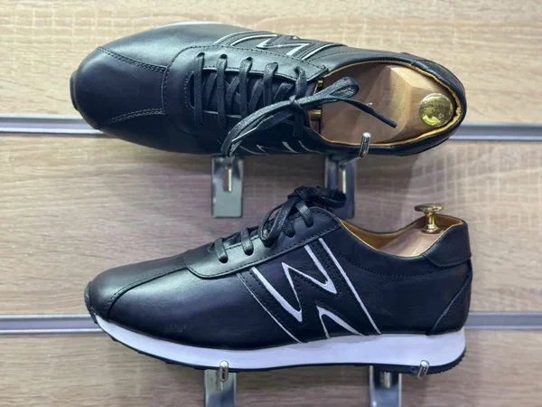 Baskets en cuir élégantes