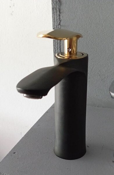 Robinet de lavabo