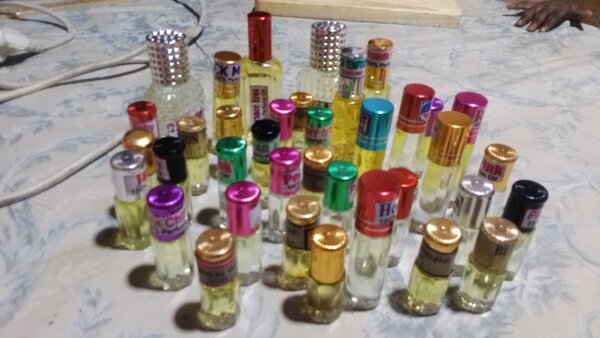 Oil perfume