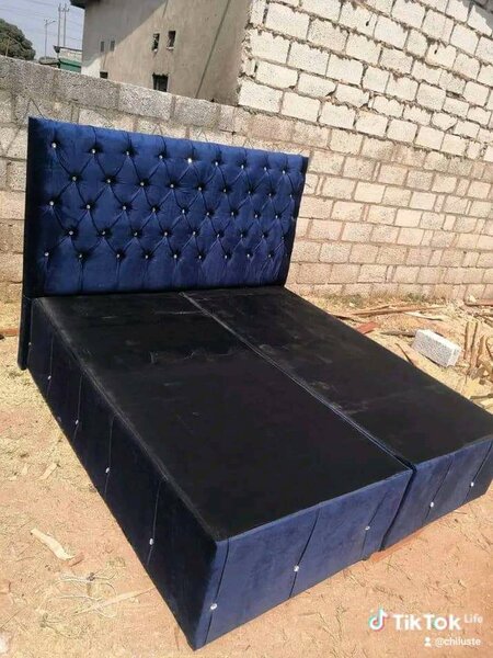King size bed and headboard 3000
