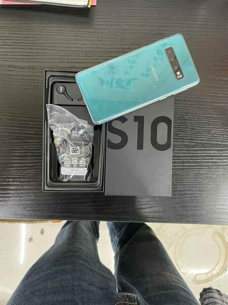 Samsung S10 Pre order