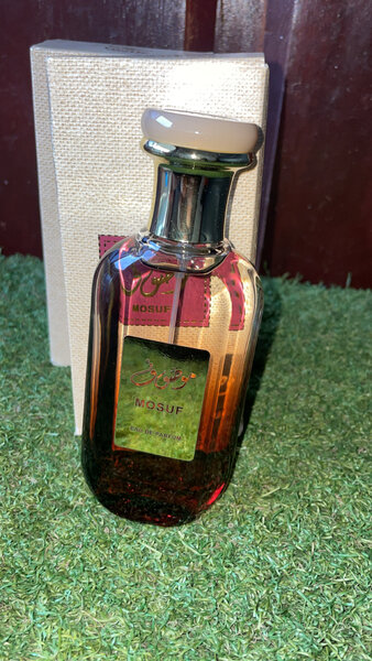 Parfum Mosuf - Élégance Orientale