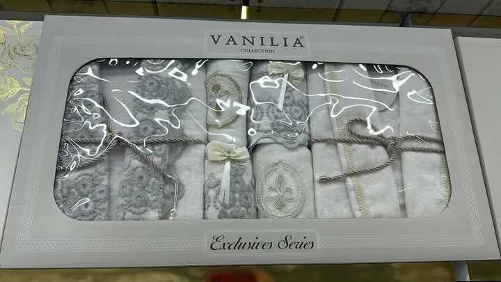 Luxury couple bathrobe set.