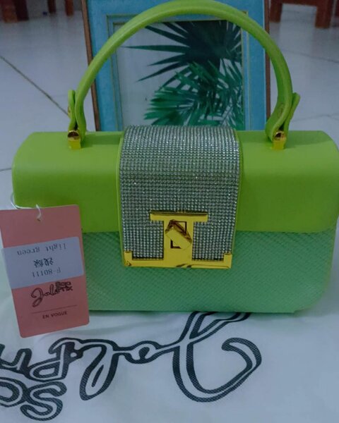 Sac à main élégant vert