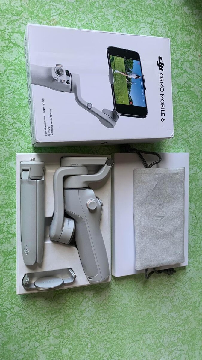 DJI Osmo Mobile 6 Gimbal Stabilizer