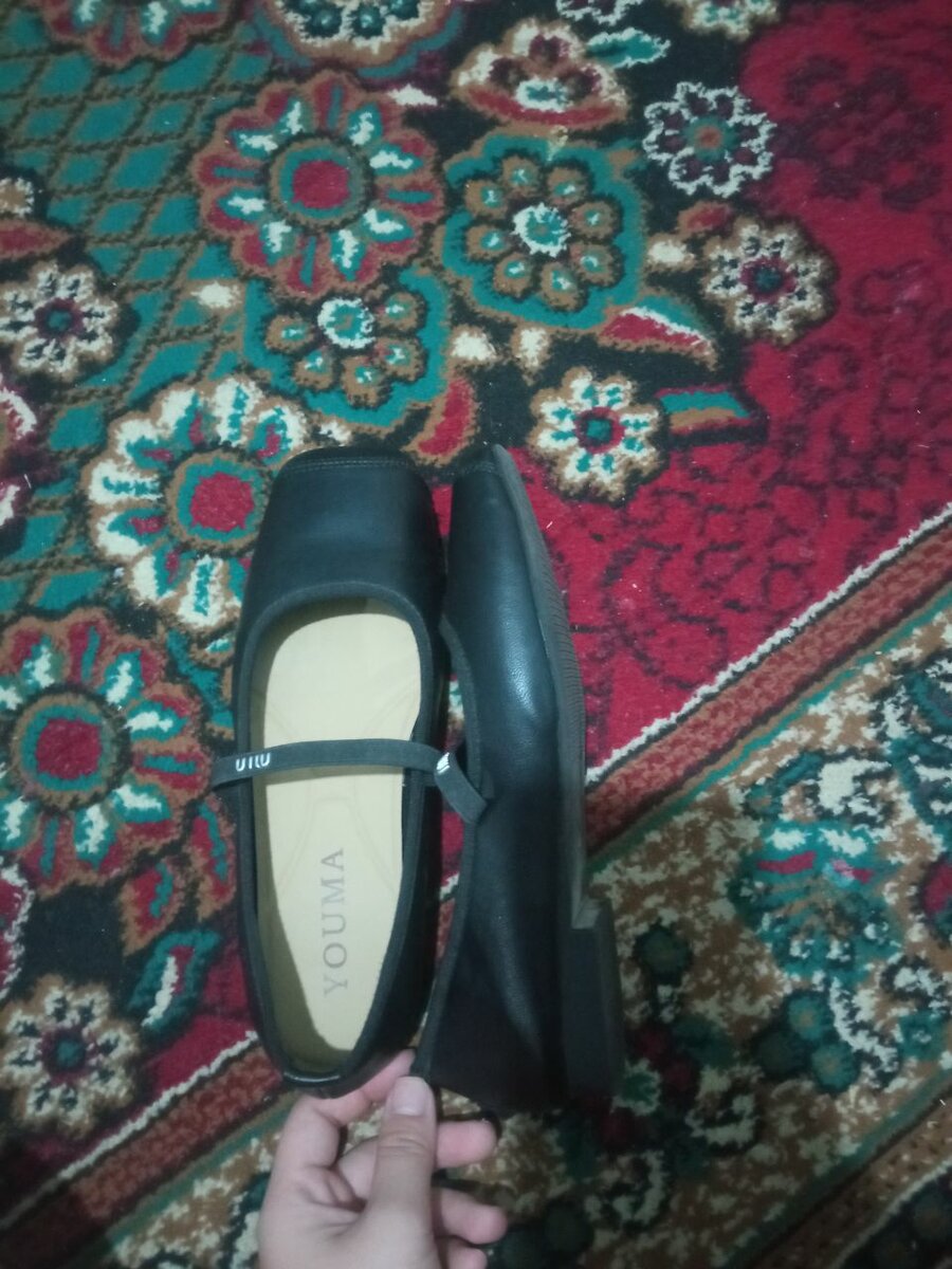 Балетки черные