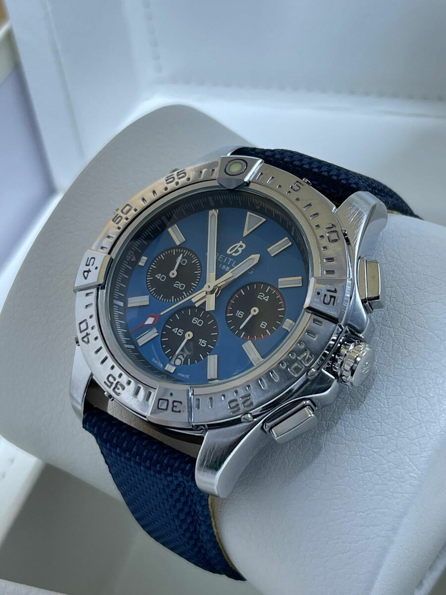 MONTRE LUXE BREITLING