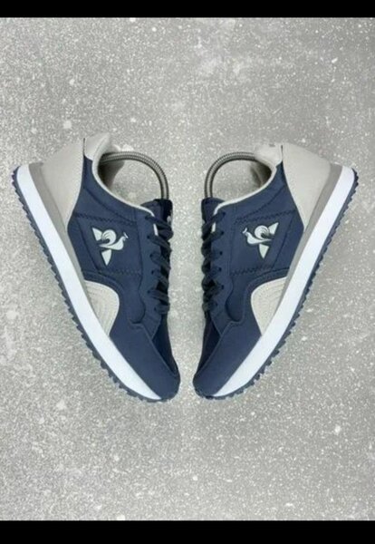 Baskets bleues tendance